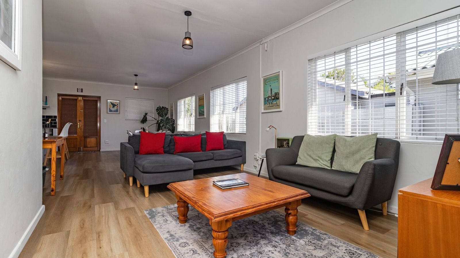 Living room with comfortable seating at Casa Mia