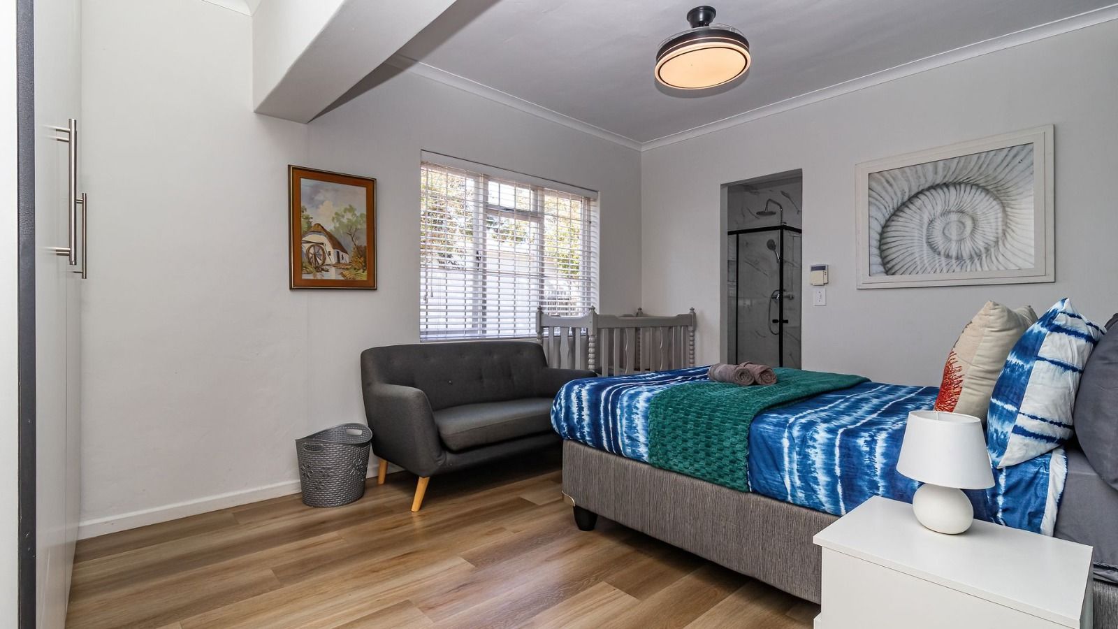 Main bedroom, alternate view, Casa Mia